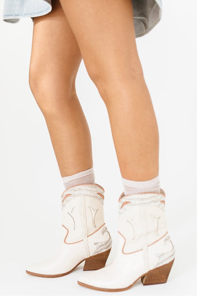 loral booties in ivory leather // dolce vita – shop zoco