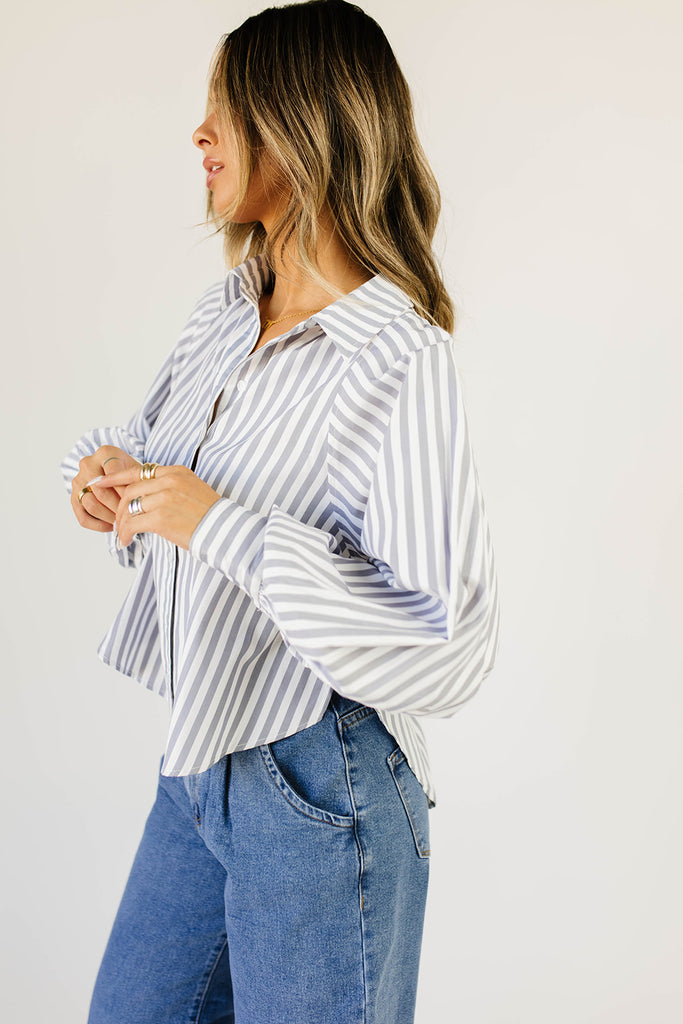 between you + me button top