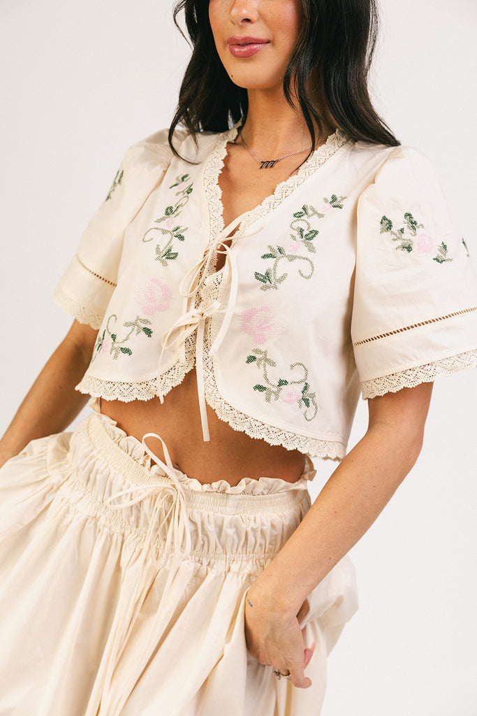 come back embroidered set