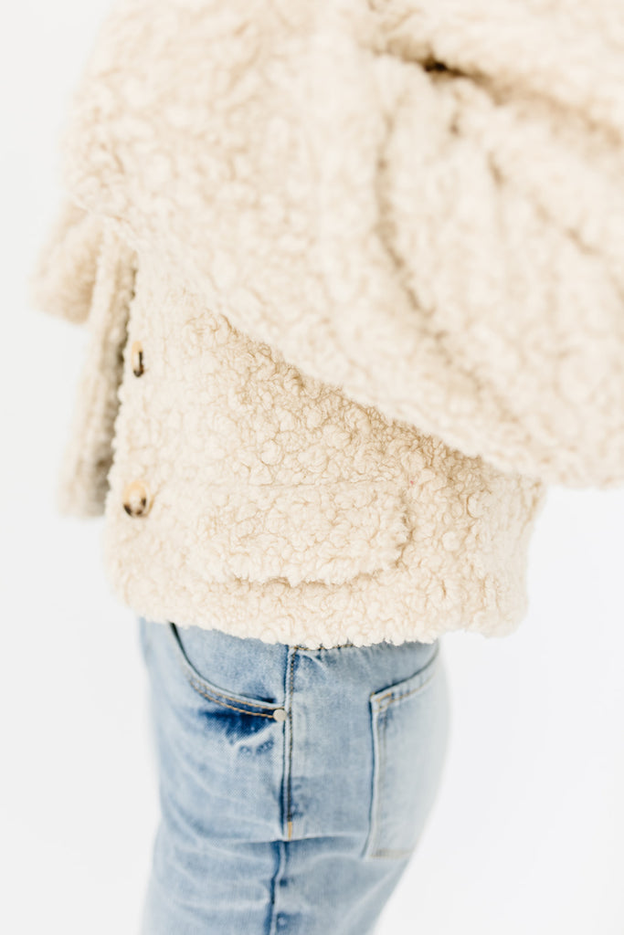 molly collared sherpa coat